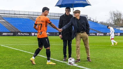 Tak Sudi Kehilangan Marselino Ferdinan, Presiden KMSK Deinze Disebut-sebut Menaikkan Gaji Eks Persebaya Itu sampai ...