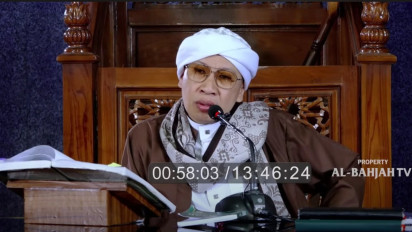 Buya Yahya Sampai Beri Tanggapan Begini soal Anak Bunuh Ibu 50 Tusukan, Hal ini Disinggung, Katanya...