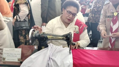 Bendera Merah Putih Jahitan Tangan Ribka Haluk Akan Dikibarkan Saat Peringatan Detik – Detik Proklamasi