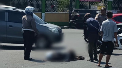 Tabrakan dengan Mobil Ambulance, Seorang Pemotor di Semarang Alami Luka di Kepala