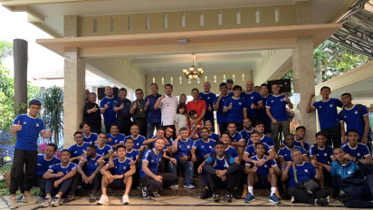 Terseok-seok di Liga 1, Persib Bandung Gunakan 'Jalur Langit' dengan Menggelar Doa Bersama
