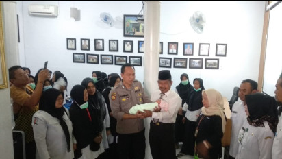 Si Bayi Cantik yang Ditemukan di Baureno Diserahkan ke PPSAB Sidoarjo