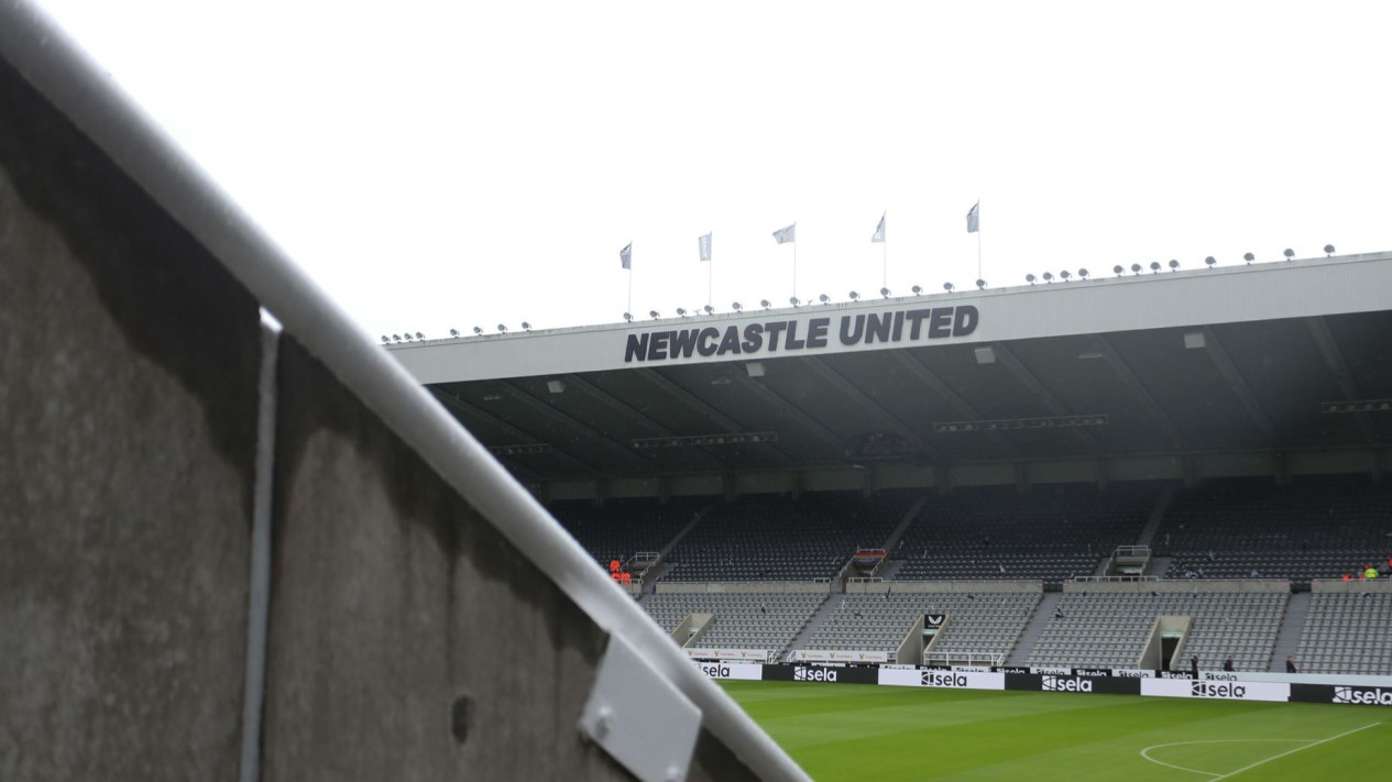 Kandang Newcaslte United St James Park Jadi 'Markas' Sementara Timnas Arab Saudi
            - galeri foto