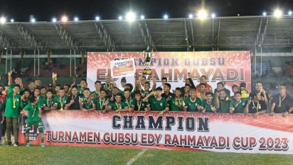 PSMS Medan Kembali Bawa Pulang Trofi Gubsu Edy Rahmayadi Cup 2023 Setelah Menang Tipis dari Sada Sumut FC 1-0