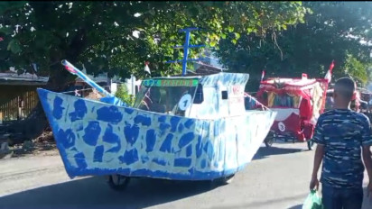Meriahkan HUT ke-78 Republik Indonesia, Puluhan Becak Motor Hias Kreatif Karnaval Keliling Kota Medan