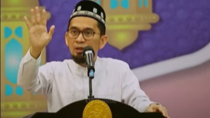 Ustaz Adi Hidayat Bagikan Empat Amalan Penggugur Dosa, Dilakukan Setiap Hari Jumat
