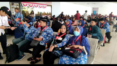 Sempat Tertunda Setahun, Chatour Travel Berangkatkan 90 Jamaah Umrah