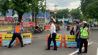 Meningkatnya Volume Kendaraan, Dishub dan Polrestabes Semarang Resmi Terapkan Sistem Satu Arah Jalan Veteran