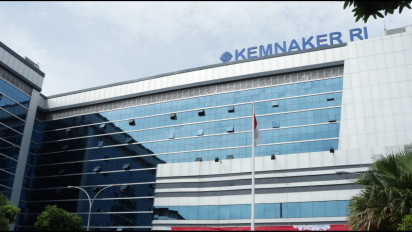 KPK Geledah Sebuah Ruangan di Lantai 4 Gedung A Kemnaker RI, Diduga Terkait Ini……