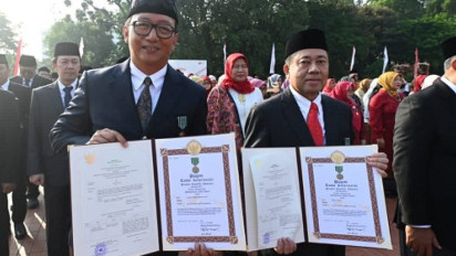 Dua Perwira Terbaik Pertamina Raih Satyalancana Wira Karya dari Presiden RI