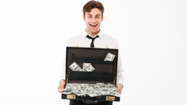 Rezeki Besar Menghampiri, ini 5 Shio yang Dapat Keberuntungan dan Uang Berlimpah di Pertengahan Hingga Akhir Tahun Kelinci Air 2023