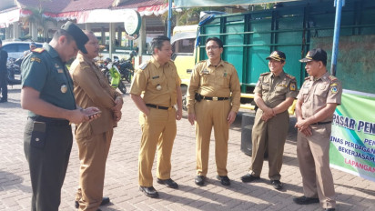 Harga Beras Meningkat, Warga Berebut Beras Murah dari Pasar Pengendalian Harga Bulog di Tebing Tinggi