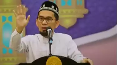 Ustaz Adi Hidayat