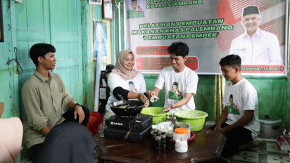 Relawan Ganjar Pranowo Wong Kito Ajak Milenial Bangkitkan Pempek sebagai Kuliner Tradisional di Palembang