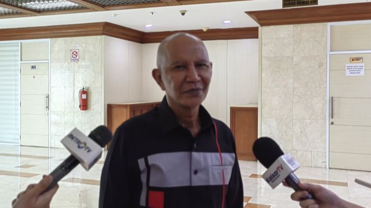 PDIP Soal Wacana Duet Ganjar-Anies: Cuma Berandai-andai
            - galeri foto