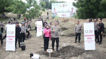 Kapolda Aceh beserta Bhayangkari Tanam Pohon Frutikultur