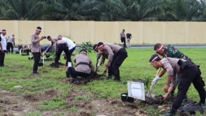 Menjaga Kelestarian Lingkungan Polres Palas Tanam 1000 Pohon