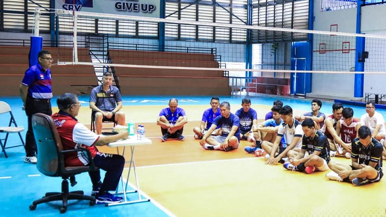 Momen Presiden Keenam SBY Jadi Pengamat Timnas  Voli Putra Indonesia, Sebut Atlet Butuh Ini untuk Bersaing di Asia
            - galeri foto