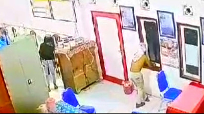 SD Negeri 3 Codo Wajak di Obok-obok Pencuri, Tiga Laptop dan Sembilan Tablet Dibawa Pelaku