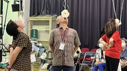 Begini Serunya Perayaan HUT ke-78 RI di Tokyo, Warga Jepang Ikut Lomba Makan Kerupuk