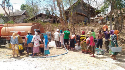 Daerah Terdampak Kekeringan di Pamekasan Bertambah, BPBD: Kami Terjunkan Bantuan 8 Armada Tangki Air Bersih