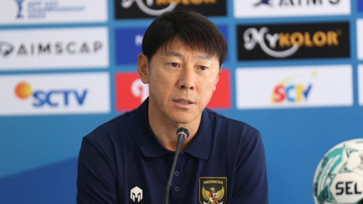 Umpatan Shin Tae-yong kepada Wasit Timnas Indonesia U-23 Vs Vietnam Terungkap, Ternyata...
            - galeri foto