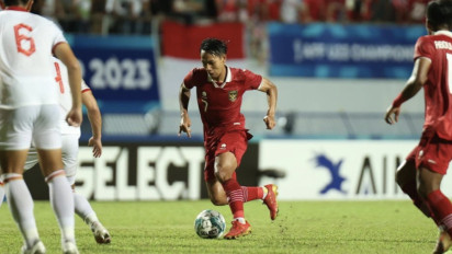 Beckham 'Dihajar' Pemain Vietnam, Ferrari Maju Paling Depan, Momen Panas Timnas Indonesia saat Kalah di Final Piala AFF U-23