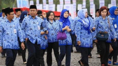 PNS Full Senyum Tahun ini, Gaji Resmi Naik Mulai Oktober 2025, Bagaimana Nasib Pensiunan? 