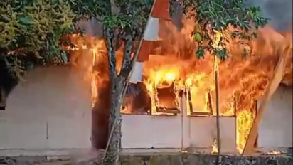 Gegara Tungku Dibiarkan Menyala Saat Ditinggal Pergi, 2 Rumah di Banjar Ludes Terbakar