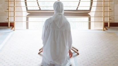 Ustaz Abdul Somad Mengingatkan Betapa Dahsyatnya Doa Orang Ini: Langsung Diijabah oleh Allah SWT