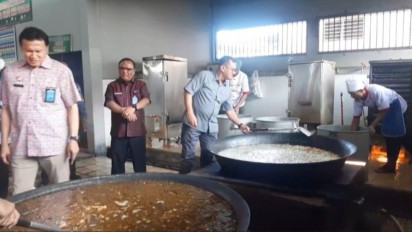 Pastikan Makanan Sehat, Kakanwil Kumham Sumut dan Jajaran Sidak Lapas dan Rutan I Tanjung Gusta Medan