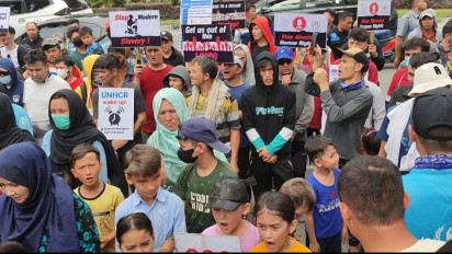 Ratusan Pengungsi Afghanistan Demo di kantor Kanwil Kemenkumham Riau, Minta Dideportasi ke Negara Ketiga