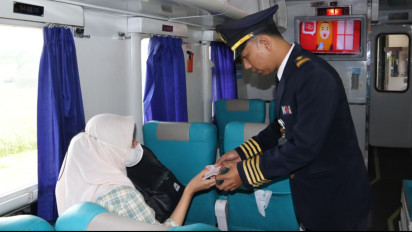 Bandel, Tiga Penumpang KA Diturunkan Paksa dan Sanksi Denda karena Tiket Tidak Sesuai Tujuan