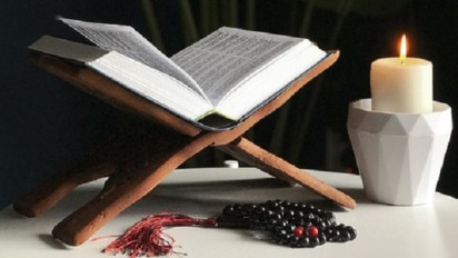 Bukan Hanya Surat Yasin, Pada Nisfu Syaban 2025 Baca Juga Al Kahfi, Syekh Ali Jaber: Jika Tak Bisa Langsung Cicil Sejak Malam Jumat