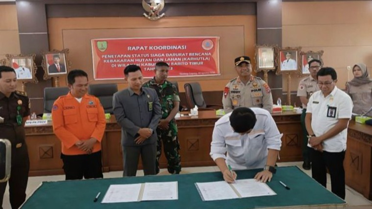 Terkuak! Alasan Pemkab Barito Timur Tetapkan Status Siaga Darurat Bencana Karhutla
            - galeri foto