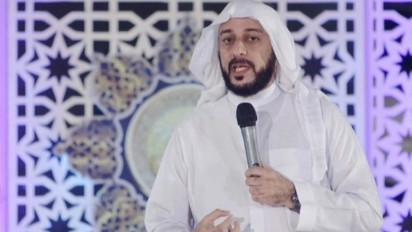 Amalan yang Jadi Istimewa Jika Dilakukan Hari Jumat, Syekh Ali Jaber: Datangkan Banyak Kebaikan