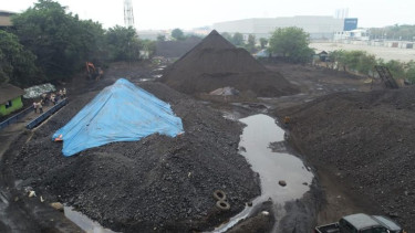 DLH DKI Jakarta Tutup Perusahaan Batubara di Jakarta Timur, Diduga Penyumbang Polusi Udara