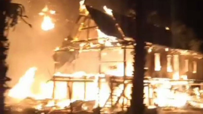 Rumah Terbakar, Satu Keluarga di Jeneponto Kehilangan Rumah dan Harta Benda