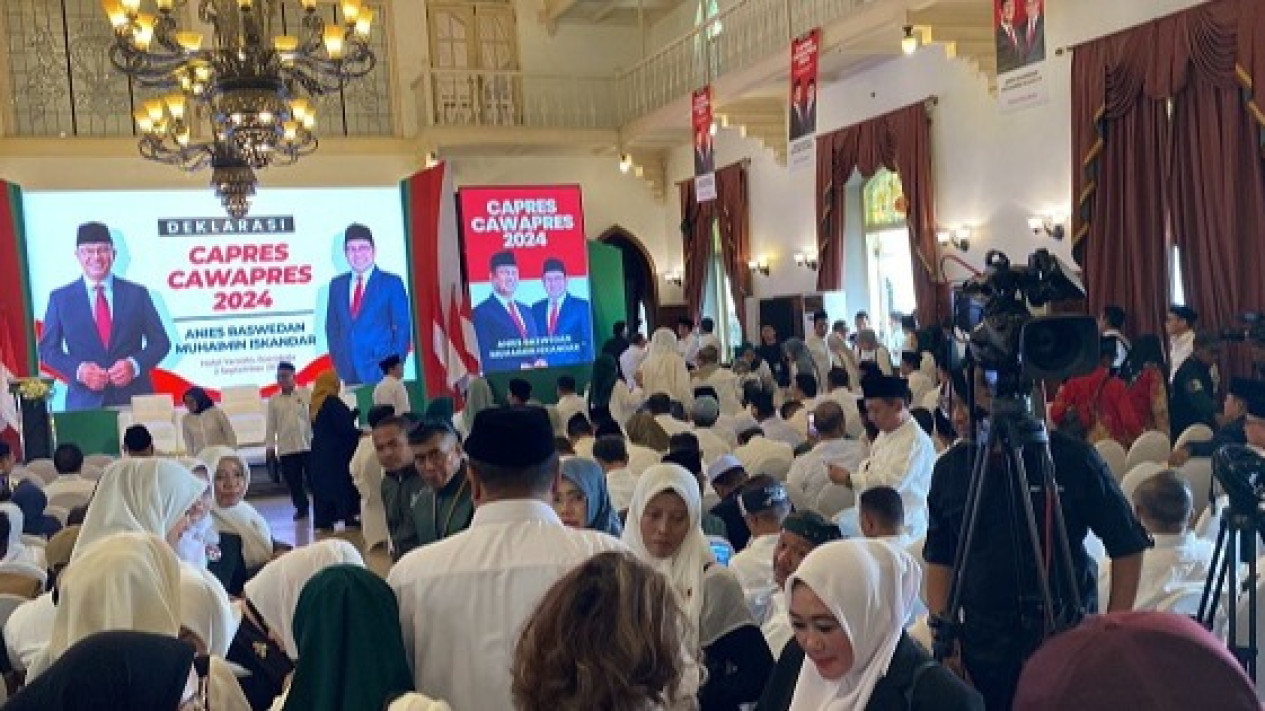 Tak Dukung Duet Anies-Cak Imin PKS Tak Menarik Diri dari KPP, Hanya saja...
            - galeri foto