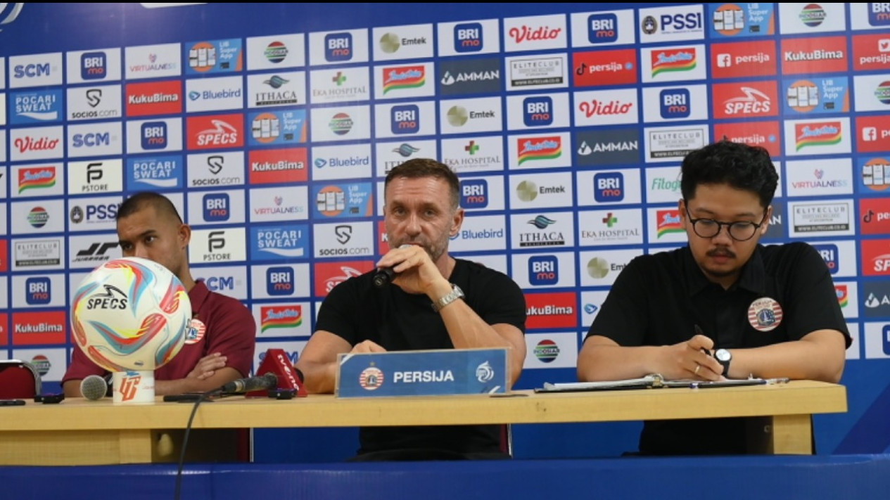 Imbang Melawan Persib Bandung, Thomas Doll: Rasanya Seperti Kalah
            - galeri foto
