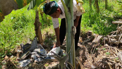 Puluhan Batu Nisan di TPU Dusun Besuk Sidoarjo Dirusak Orang Tak Dikenal