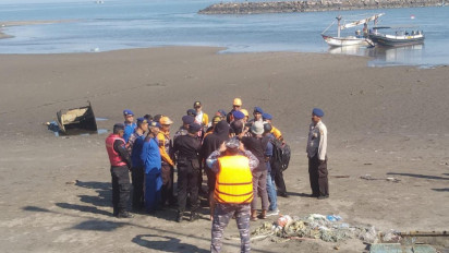 Hilang Terseret Arus di Pantai Pengambengan, Jenazah Bocah Sembilan Tahun Ditemukan Mengapung di Laut