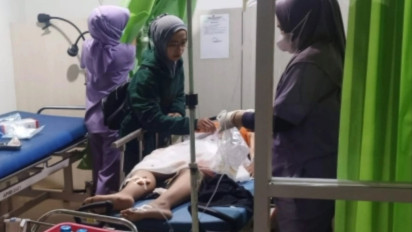 Hindari Tabrak Kucing, Oknum Anggota DPRD Malah Tabrak Pengendara Motor, Empat Orang Terluka Dilarikan ke Rumah Sakit