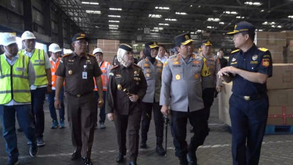 Sidak Gabungan Polda Jatim, Bea Cukai dan Kejati di Terminal Peti Kemas Surabaya