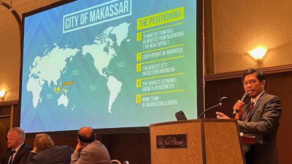 Dihadapan 10 Negara, Kepala Bapenda Makassar Paparkan Program PAKINTA