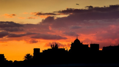 Selain Shalat Subuh Jangan Lupa Laksanakan Shalat Fajar, Lebih Utama dari Dunia dan Isinya