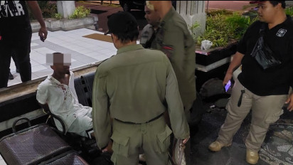 Rebut Mobil dan Pamer Alat Kelamin di Bandara Ngurah Rai, Bule Amerika Diamankan Petugas