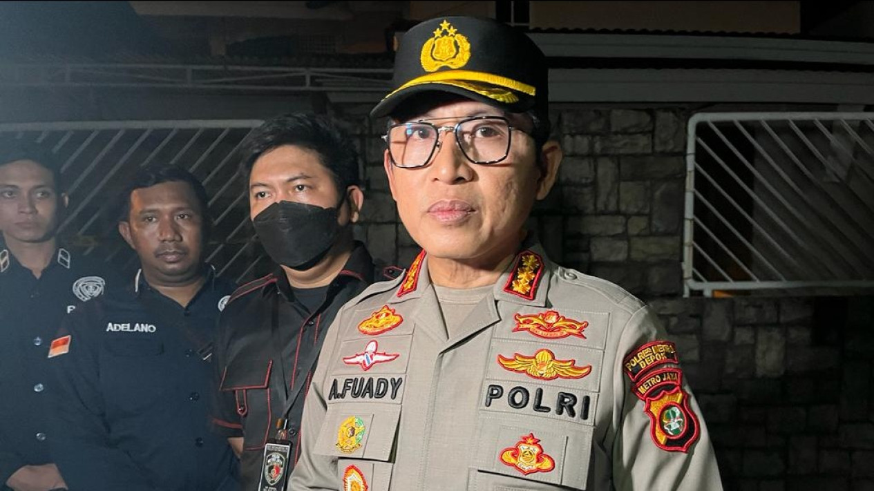 Penemuan Kerangka Ibu dan Anak di Depok, Polisi: Diduga Sudah Tewas Satu Bulan Lalu
            - galeri foto