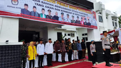 Kapolres Solok Kota Pimpin Apel Pemilu Damai 2024 AKBP Ahmad Fadilan: Utamakan Dialog, Jangan Terpancing Provokasi