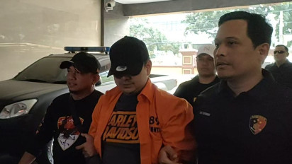 Ditangkap di Bali, Dito Mahendra Tiba di Gedung Bareskrim Polri